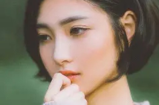 潜规则交易、公开内涵隐婚生子娱乐圈的瓜一个比一个荒唐