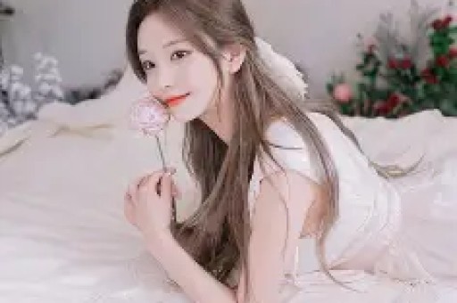 不到24小时娱乐圈又出三大八卦顶流小花、男星带女儿见情人