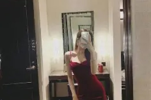 不到48小时接连3大瓜隐婚登记、带女儿偷腥网友：内娱又乱了